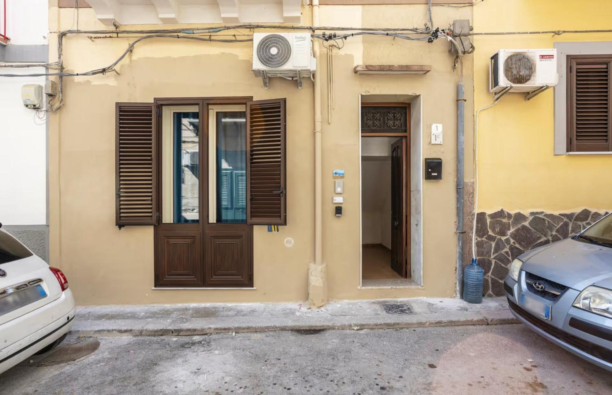 La Barca Sul Mare Apartment Palermo Bagian luar foto